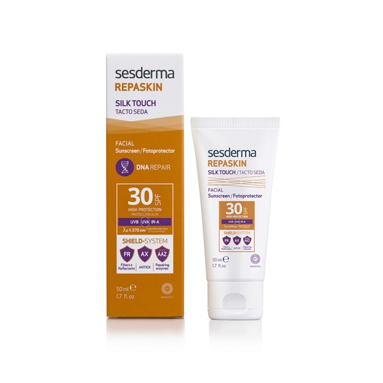 Imagen de Sesderma Repaskin fotoprotector seda spf30 50ml